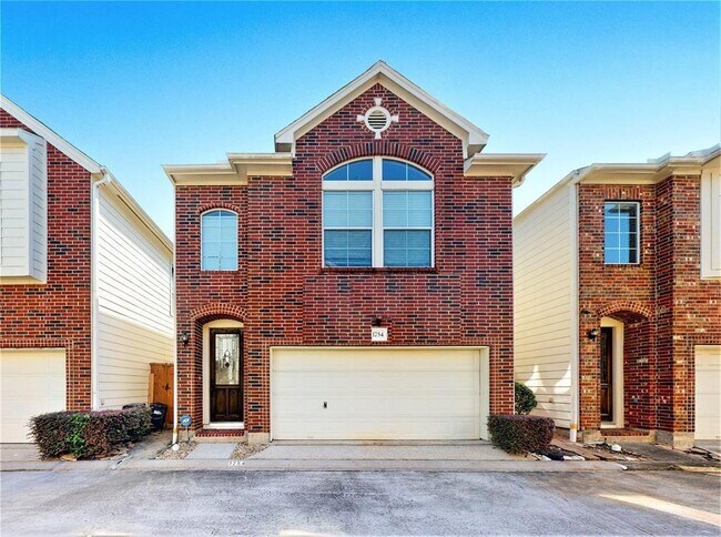 Primary Photo - 1754 Aden Dr