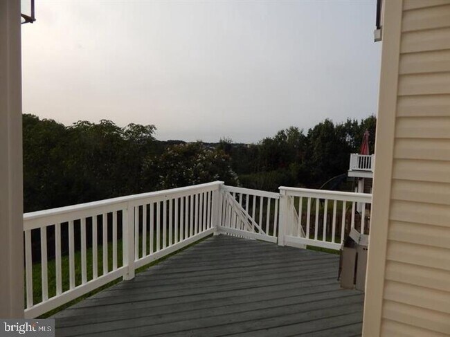 Building Photo - 9802 Minuteman Ct