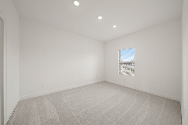 Building Photo - 4627 Windmill Lndg Ln