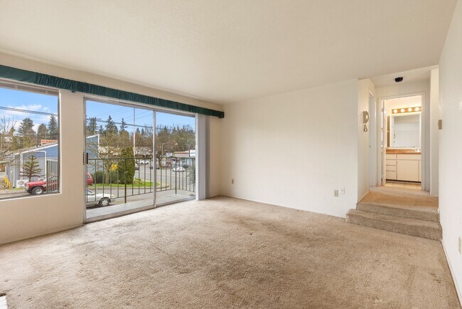 Building Photo - Spacious 1 Bedroom Apartment w/ Parking in Briercrest