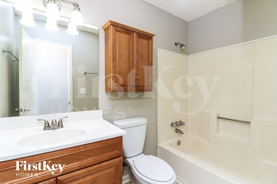 Building Photo - 1055 Coker Cir NW