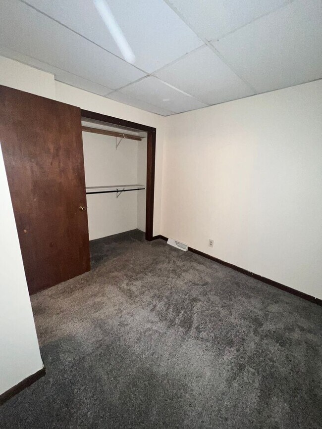 Building Photo - 4277 S 4th St