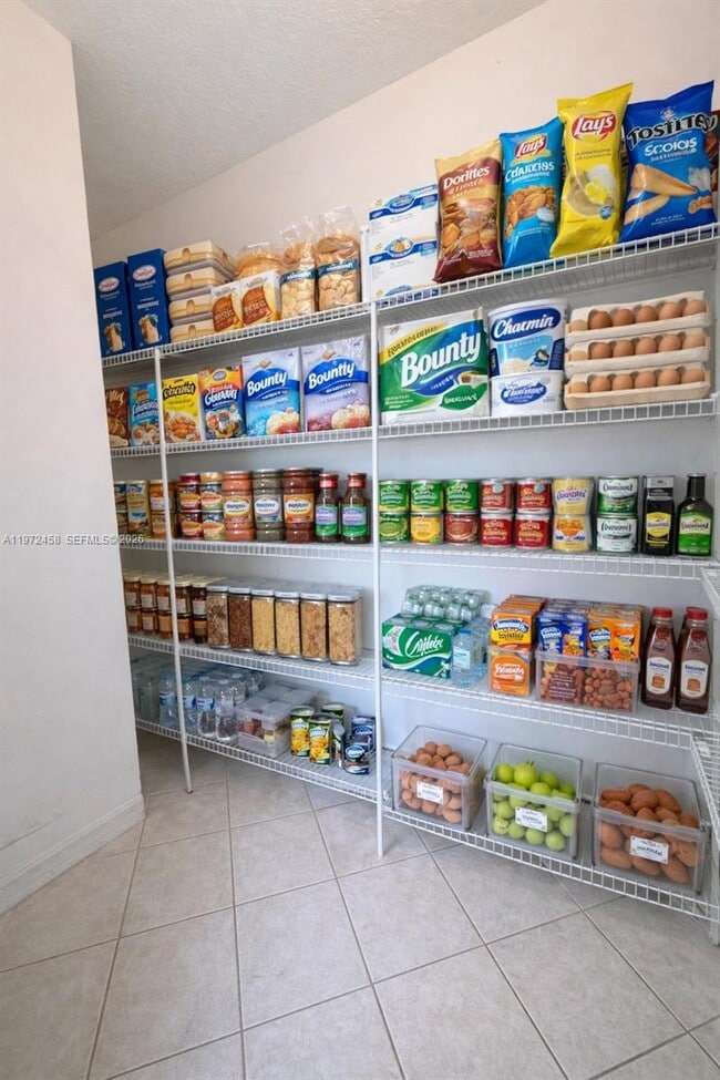 Building Photo - 5089 NW 121st Dr