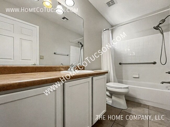 Building Photo - 8245 Crooked Tree Trail