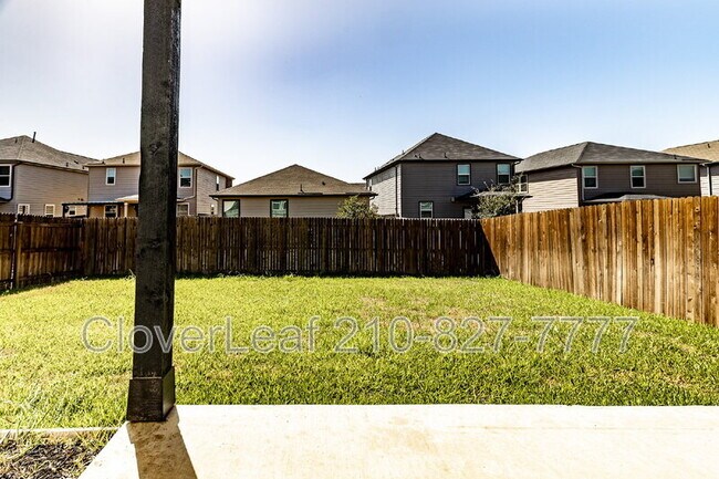 Building Photo - 6618 Cibolo Springs