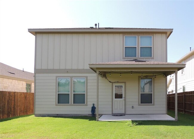 Building Photo - 241 Cascata Way