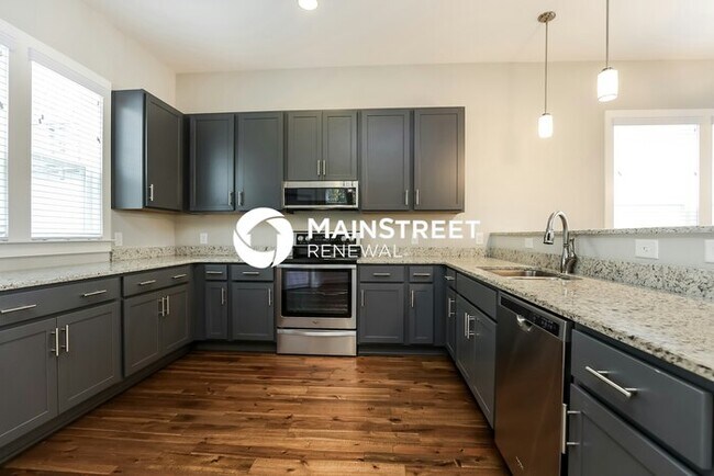 Building Photo - 3 Bedroom Pet-Friendly Home in HERMITAGE, ...
