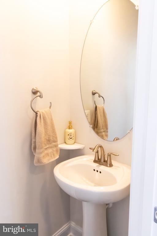 Building Photo - 1441 Onnesta Ct