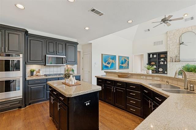 Building Photo - 804 Waterbury Ct