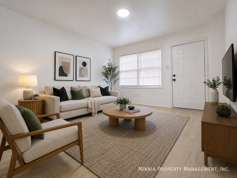 Building Photo - 5005 Avenue W