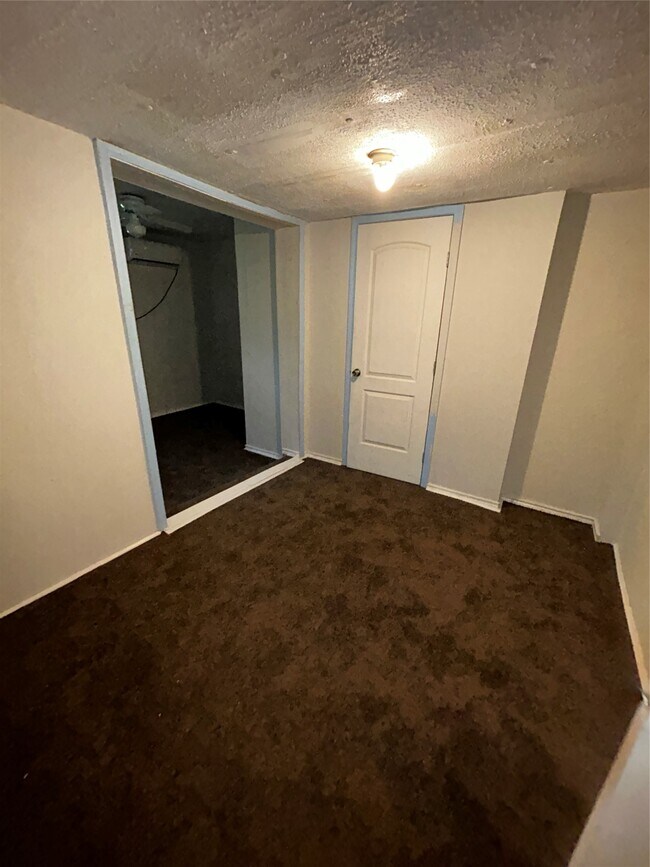 Building Photo - 804-804 Virginia St