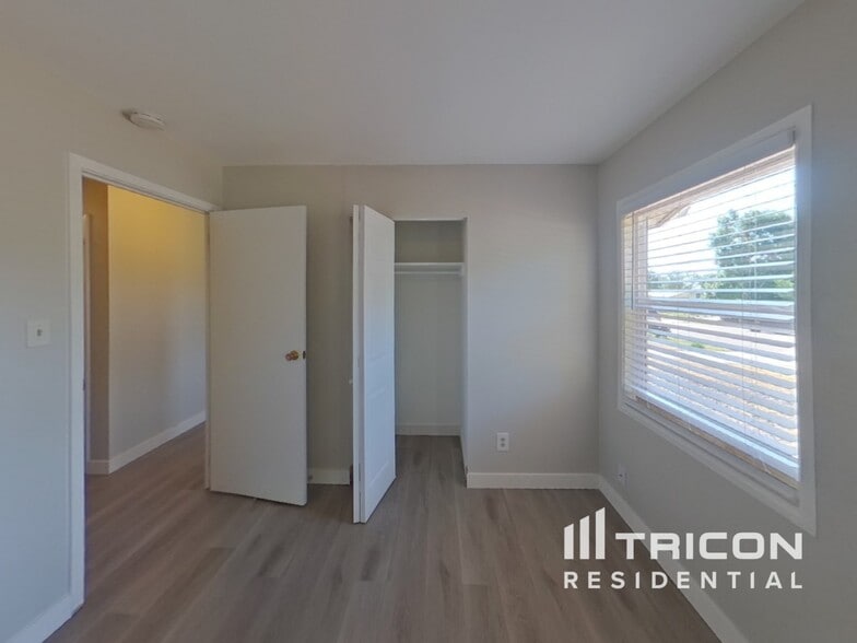 Building Photo - 3002 Hayman Terrace