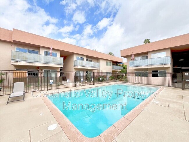 Building Photo - 400 N Sunrise Way