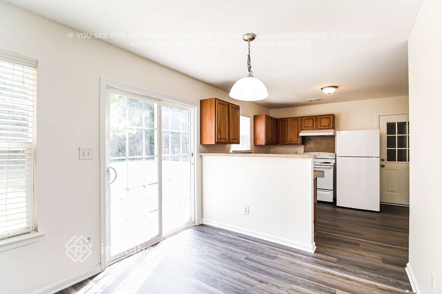 Building Photo - 214 Glencroft Dr