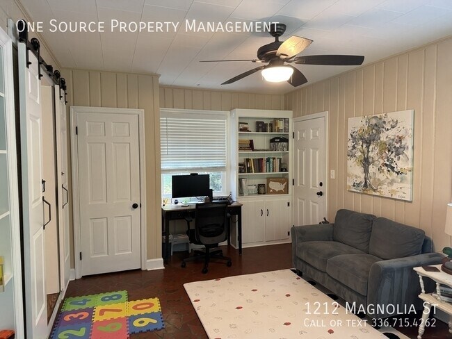 Building Photo - 1212 Magnolia St