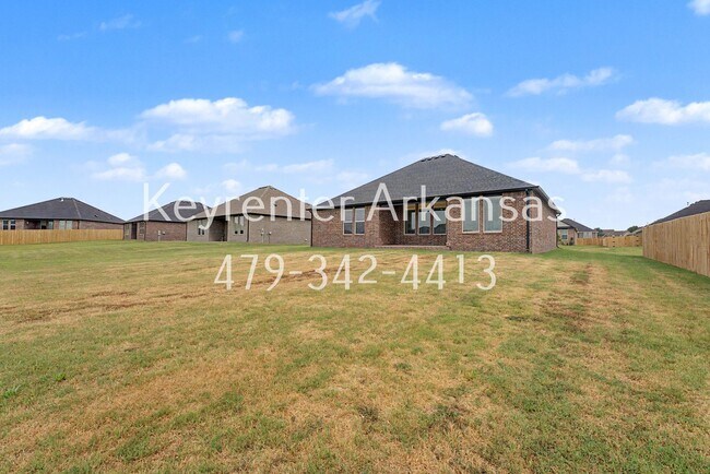 Building Photo - 407 W Taverner Xing