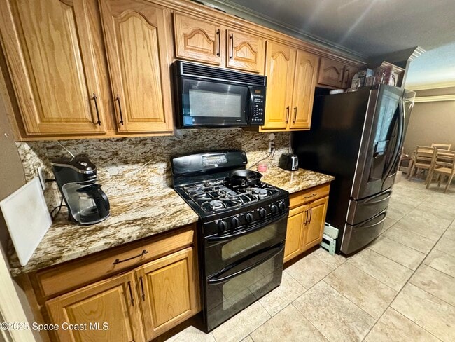 Building Photo - 964 Sable Ln