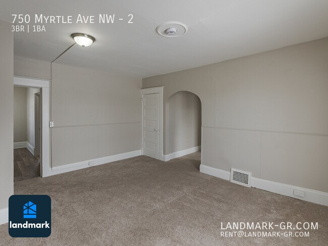 Building Photo - 750 Myrtle St NW