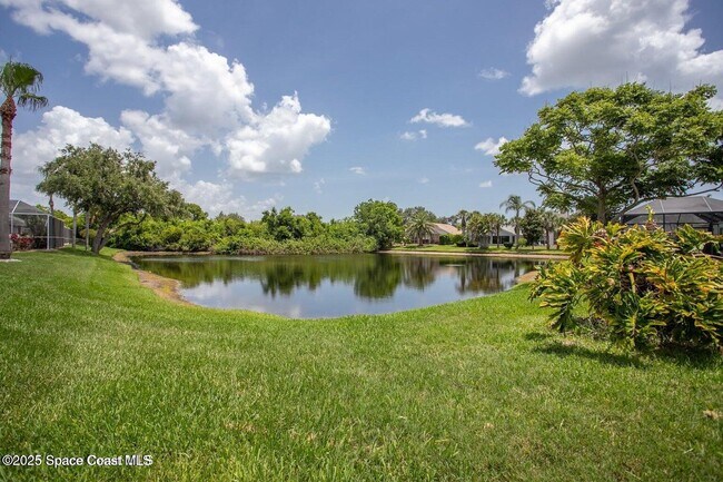 Building Photo - 621 Misty Creek Dr