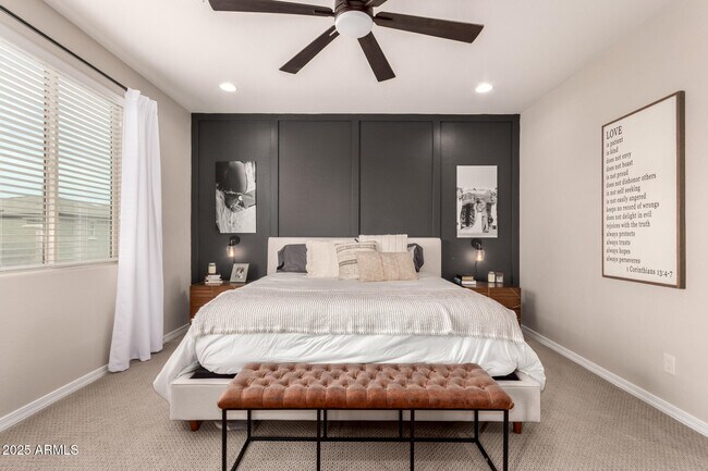 Building Photo - 5418 S Vincent