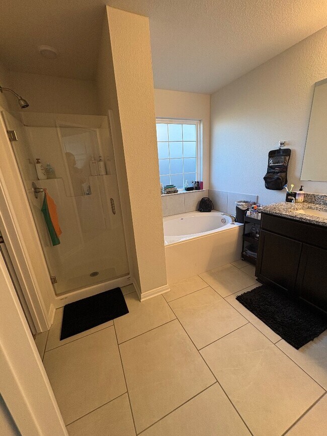 Building Photo - 10006 Cauthon Cv