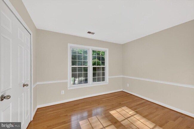 Building Photo - 12600 Maidens Bower Dr