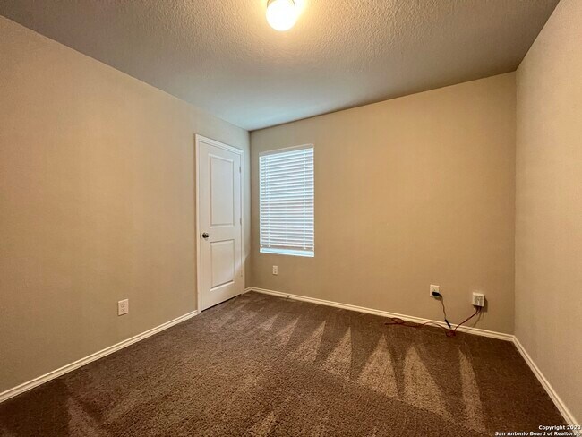 Building Photo - 5926 Gael Elm