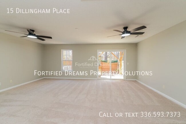 Building Photo - 15 Dillingham Pl