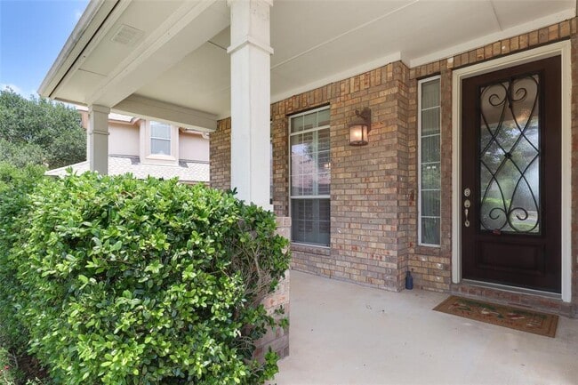 Building Photo - 10101 Lisi Anne Dr