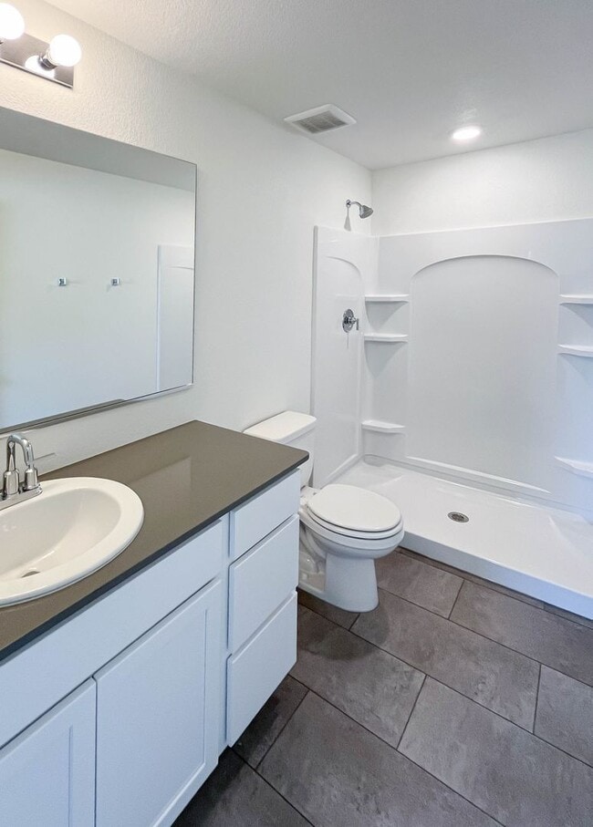 Building Photo - 3909 Congaree Way