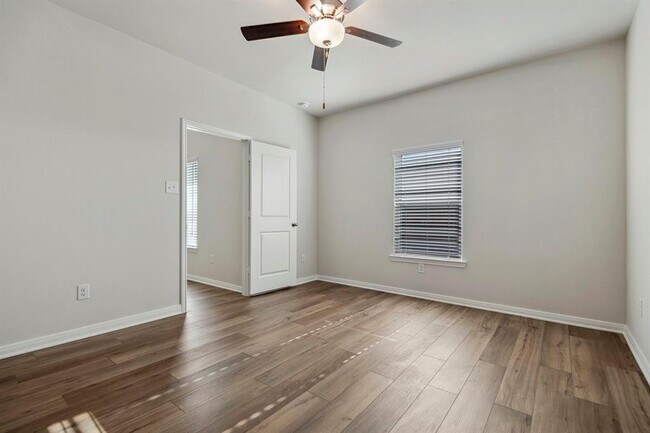 Building Photo - 408 Mystic Slopes Dr