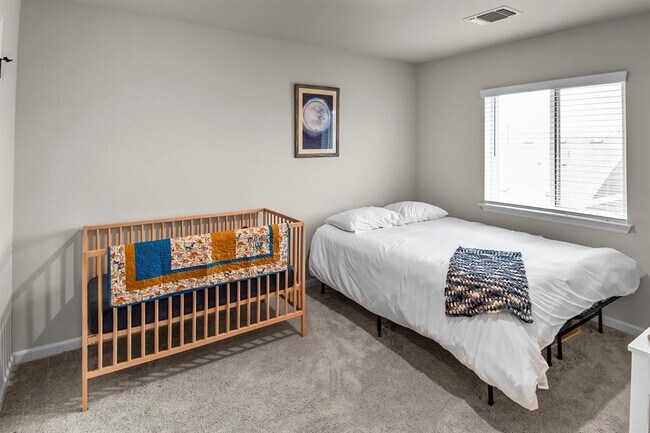 Building Photo - 166 Twistleaf Dr