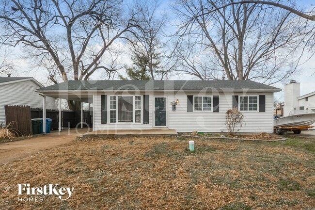 Building Photo - 5323 Ville-Cecelia Ln