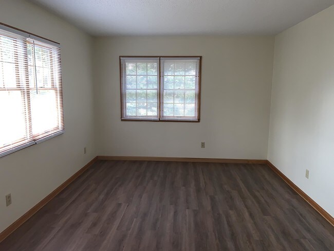 Building Photo - 518 Eliada Home Rd