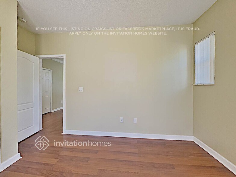 Building Photo - 16224 SW 67th Terrace