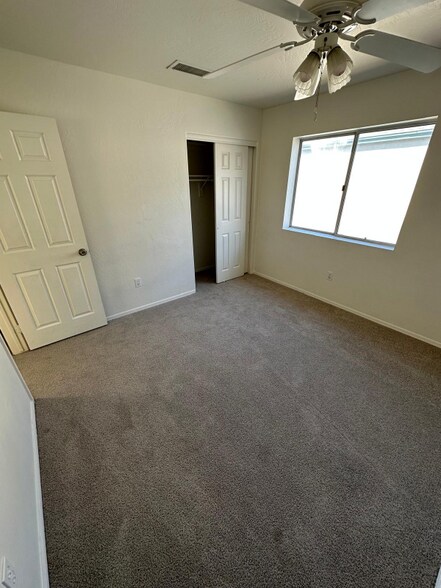 Building Photo - 5063 W Whitten St