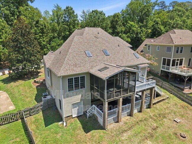 Building Photo - 223 Kinvara Ct