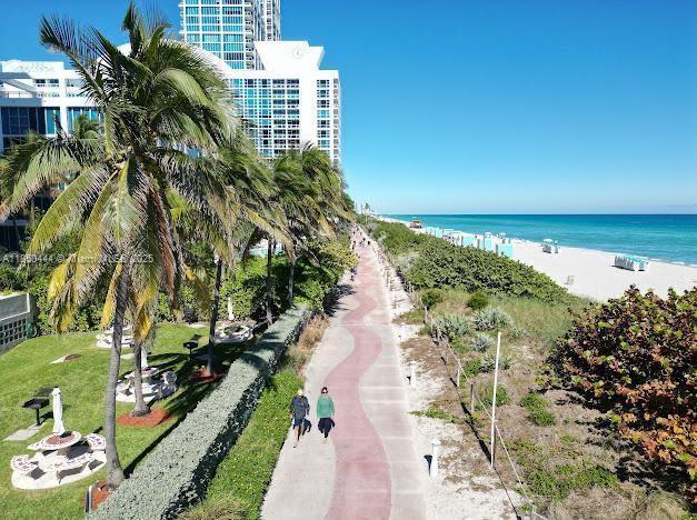 Building Photo - 6767 Collins Ave