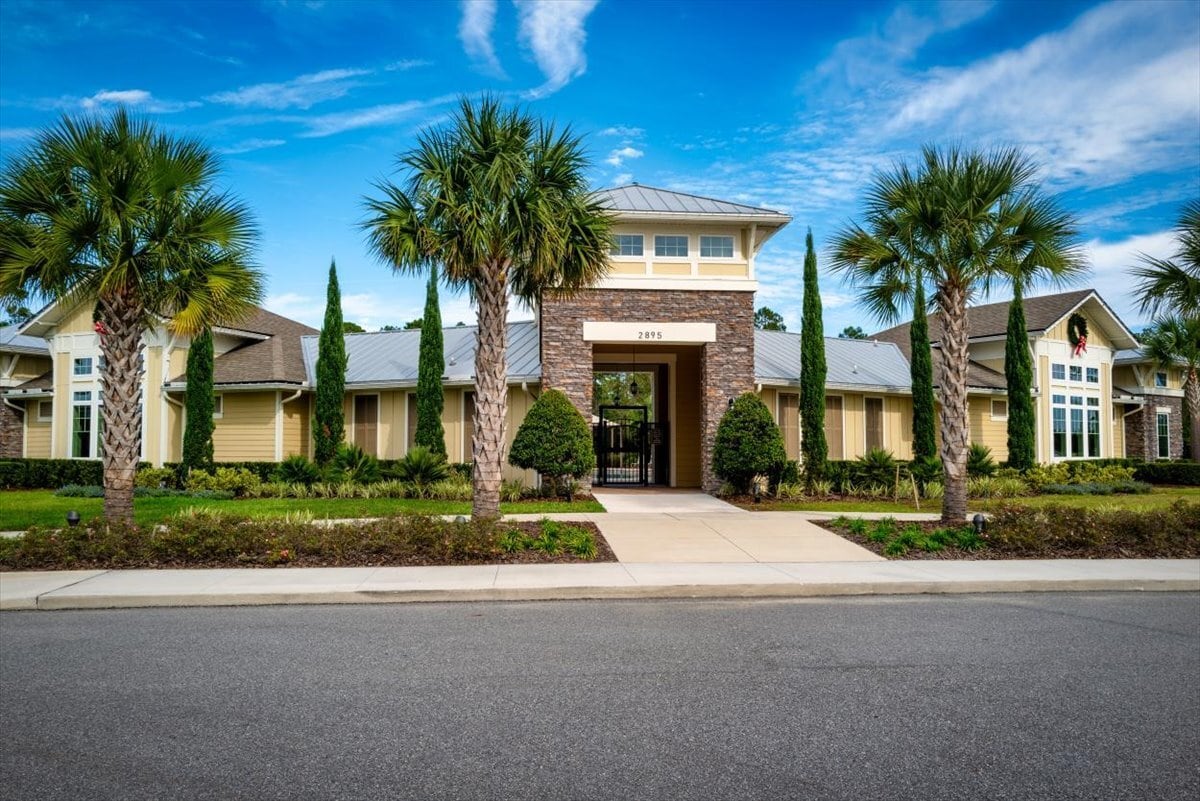 Building Photo - 2941 Oak Stream Dr