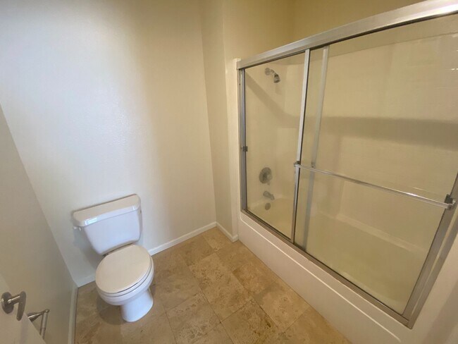 Building Photo - Sonata @ Canyon Crest