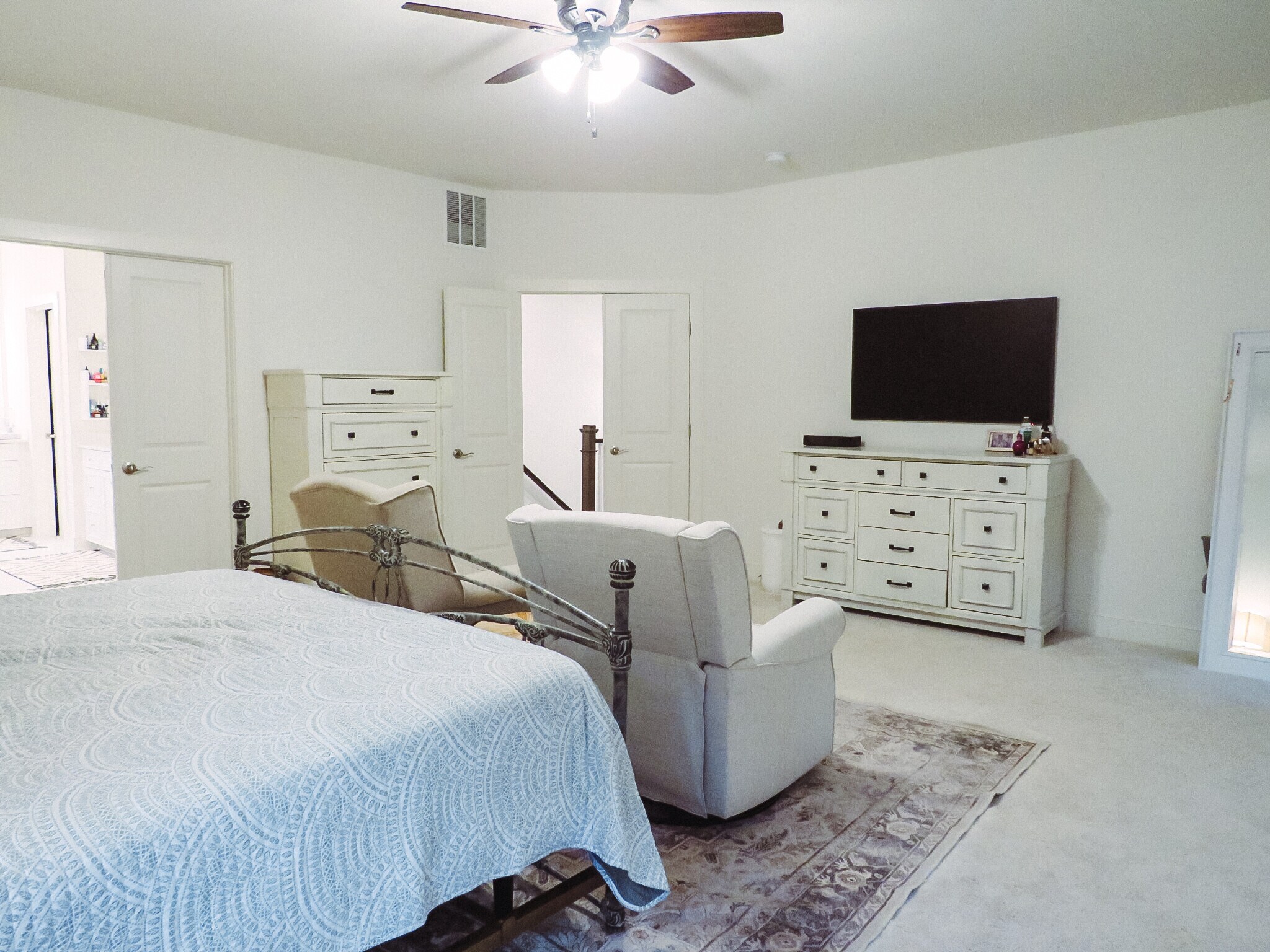 Building Photo - 24353 White Elm Pl