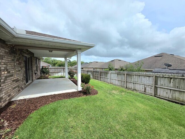 Building Photo - 5625 Shooting Star Ct