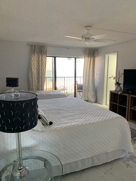 Building Photo - 1230 Gulf Blvd