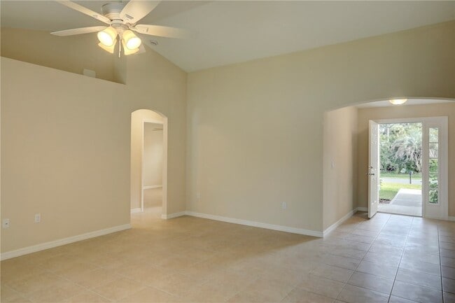 Building Photo - 312 Perch Ln