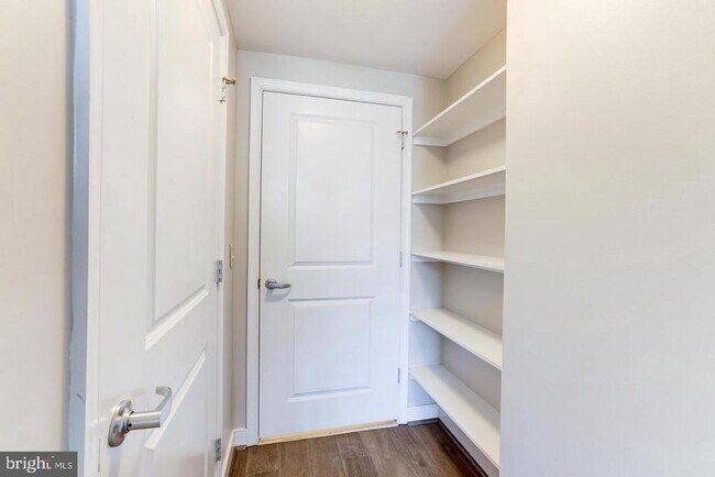 Building Photo - 555 Massachusetts Ave NW