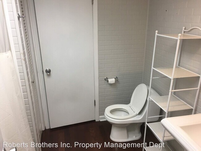 Building Photo - 1 br, 1 bath House - 2066 Sea Cliff Drive