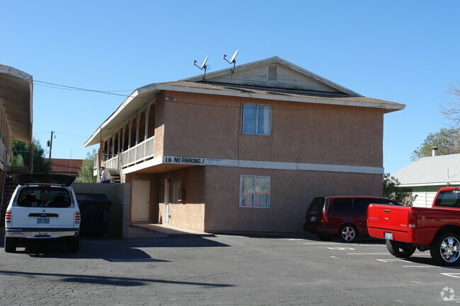 Building Photo - Sunrise Acres