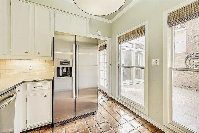 Building Photo - 4518 Glenwick Ln