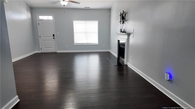 Building Photo - 5317 Nessee St