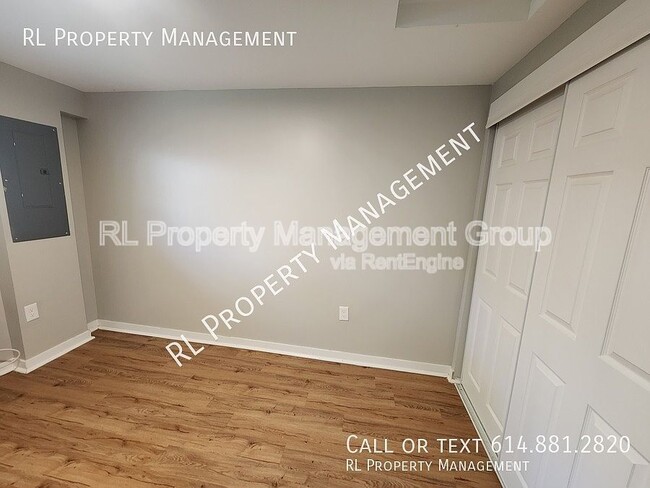 Building Photo - 65 W Moler St